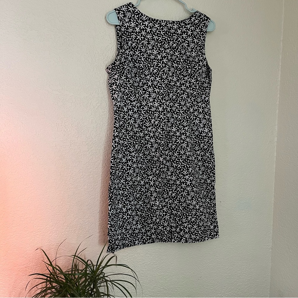 Black and white pattern retro dress